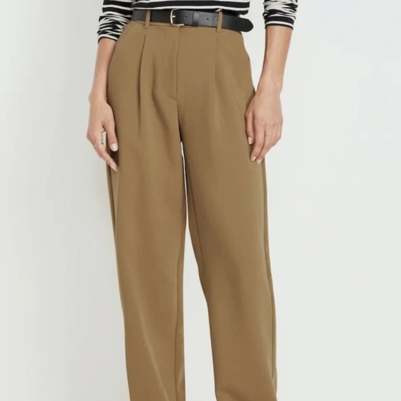 Old Navy Ladies Tan Slacks - Picture 2 of 10